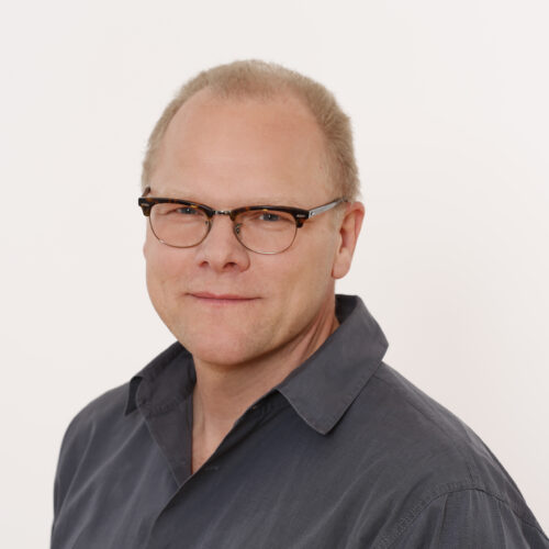 Dr. med. Hans P. Ogal Dr. med. Hans P. Ogal